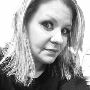 Meet your Posher, Whitney